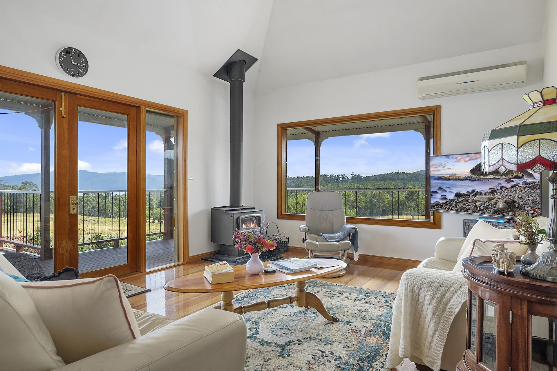 Manfield Country Bruny Island Holiday Home