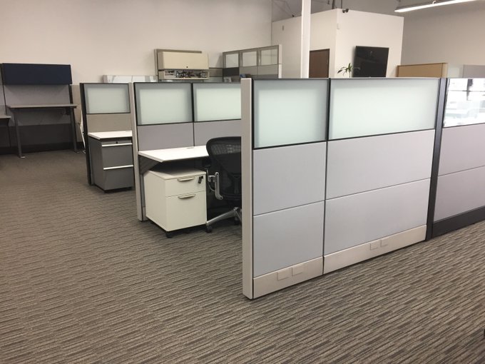 Buy Used Office Cubicles For Comfortable Office Space| Modern Used Cubicles For Sale   