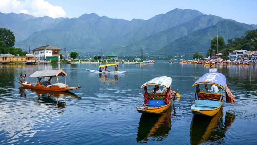 Kashmir Holiday Package