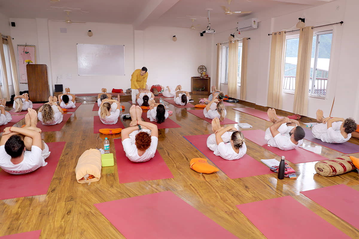 Best Yoga Retreat in Rishikesh | Yoga Retreat in India-2023