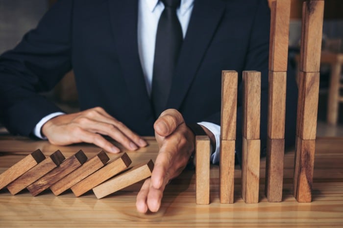 Procurement risk management by partnering with a procurement specialist