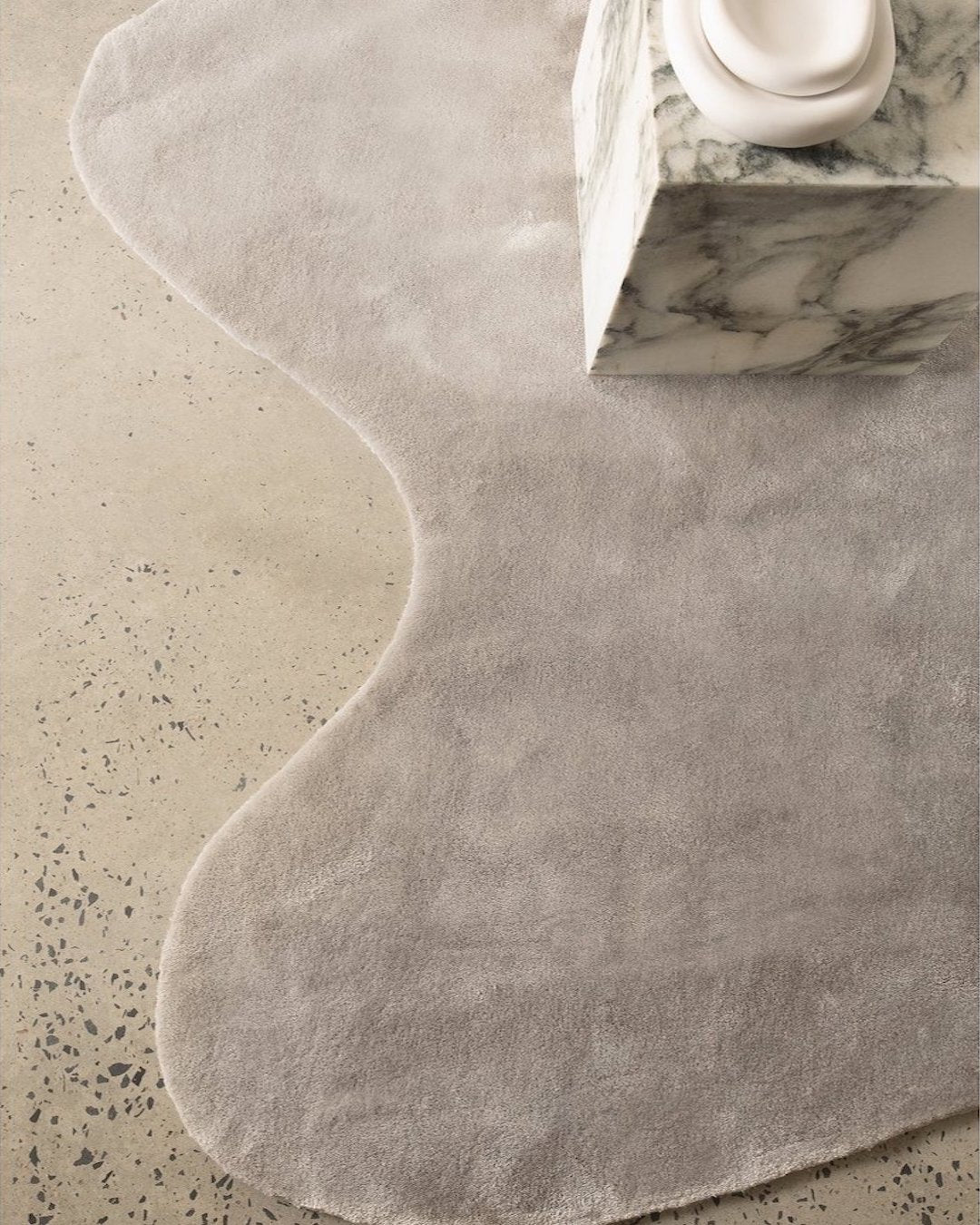 Buy Handmade Rugs & Carpets Online in India - Rugberry