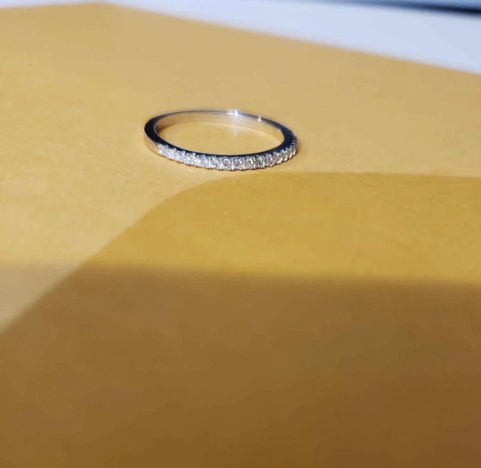Moissanite Bands Collections | Qakare