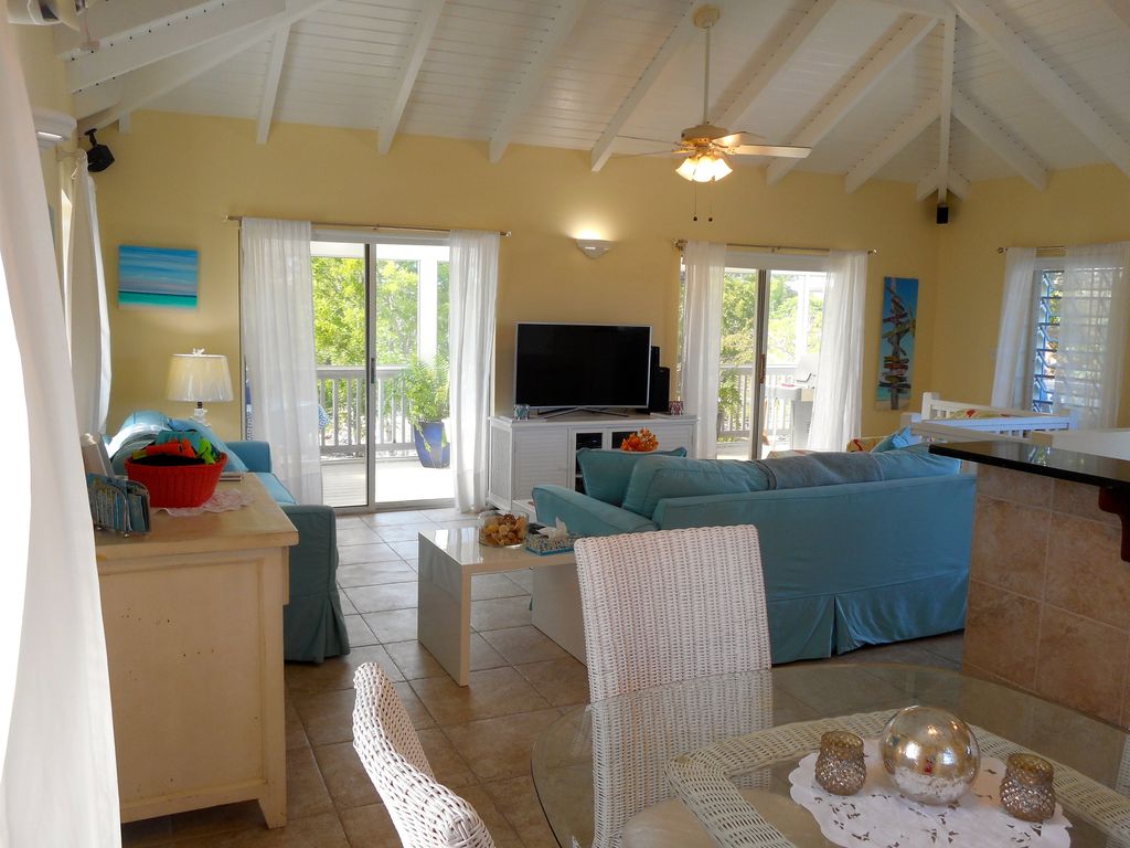 Affordable Vacation Villa Rentals with Sweet Escape TCI