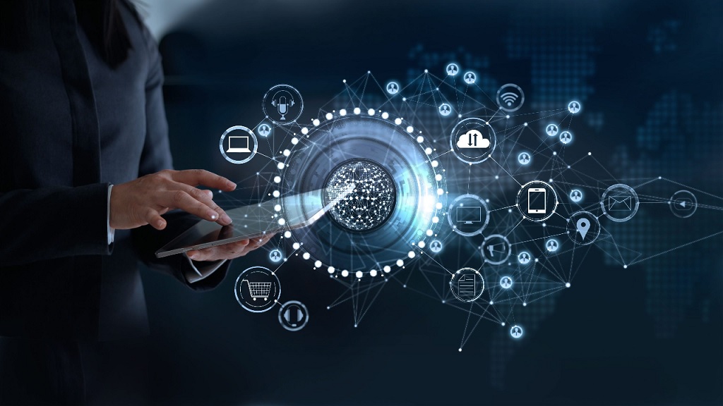 Why Should Multinational Corporations Invest In A CX Management Platform?