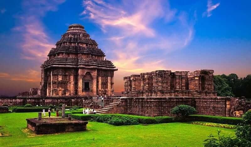 Gwalior Tourist Guide: best places to visit in gwalior in summer
