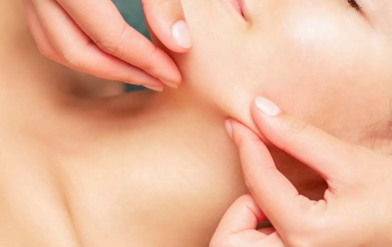 Chin-Implants-Chin-Augmentation