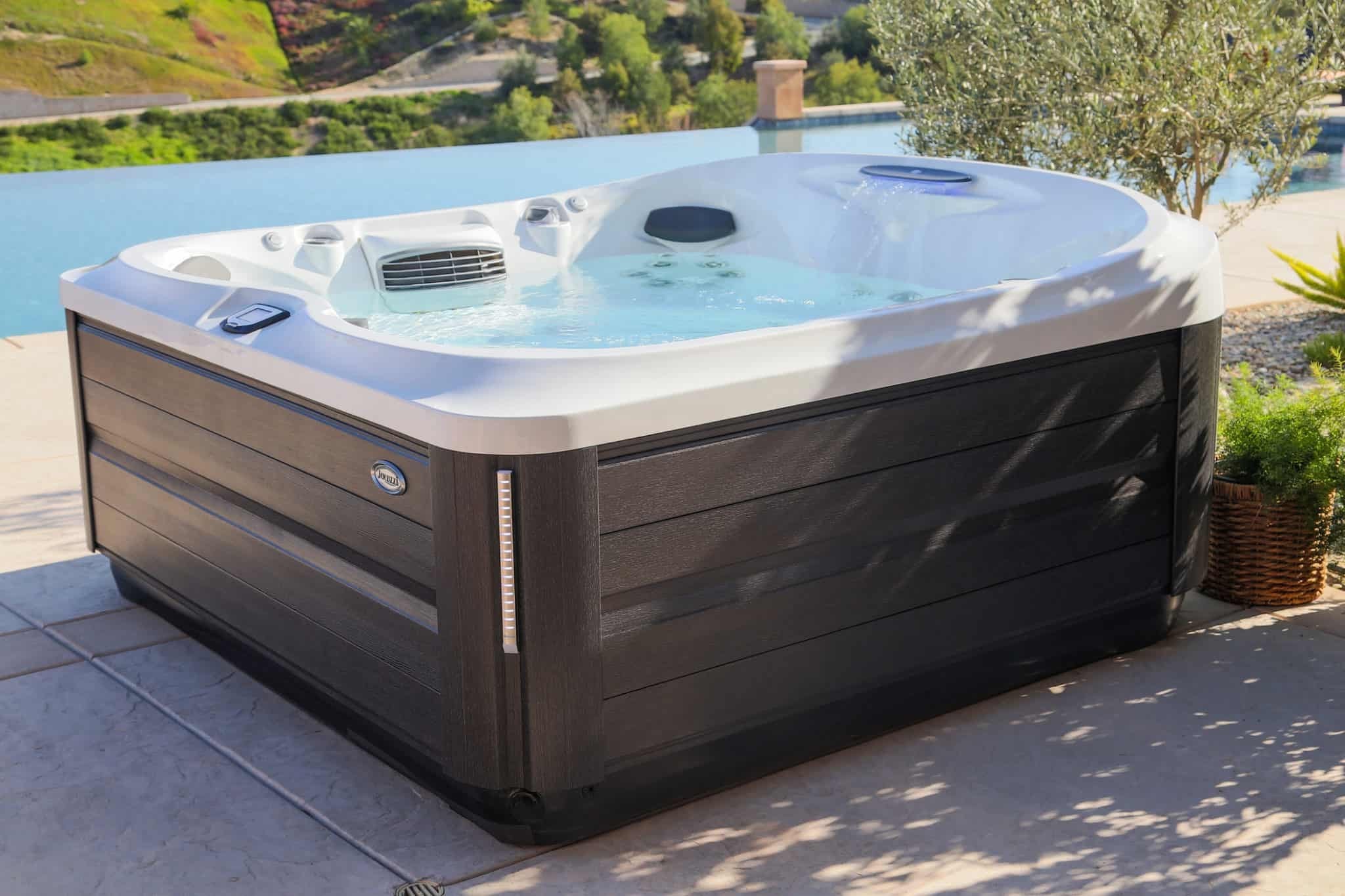 Jacuzzi Hot Tub