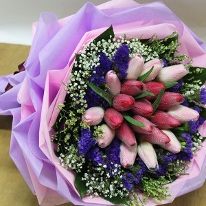 Beautiful Bouquets At Affordable Rates