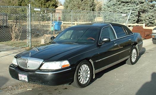 Griggs' Taxi Limo's Town Car Limousine