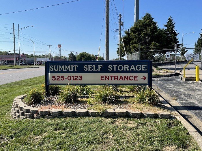 Summit Self Storage