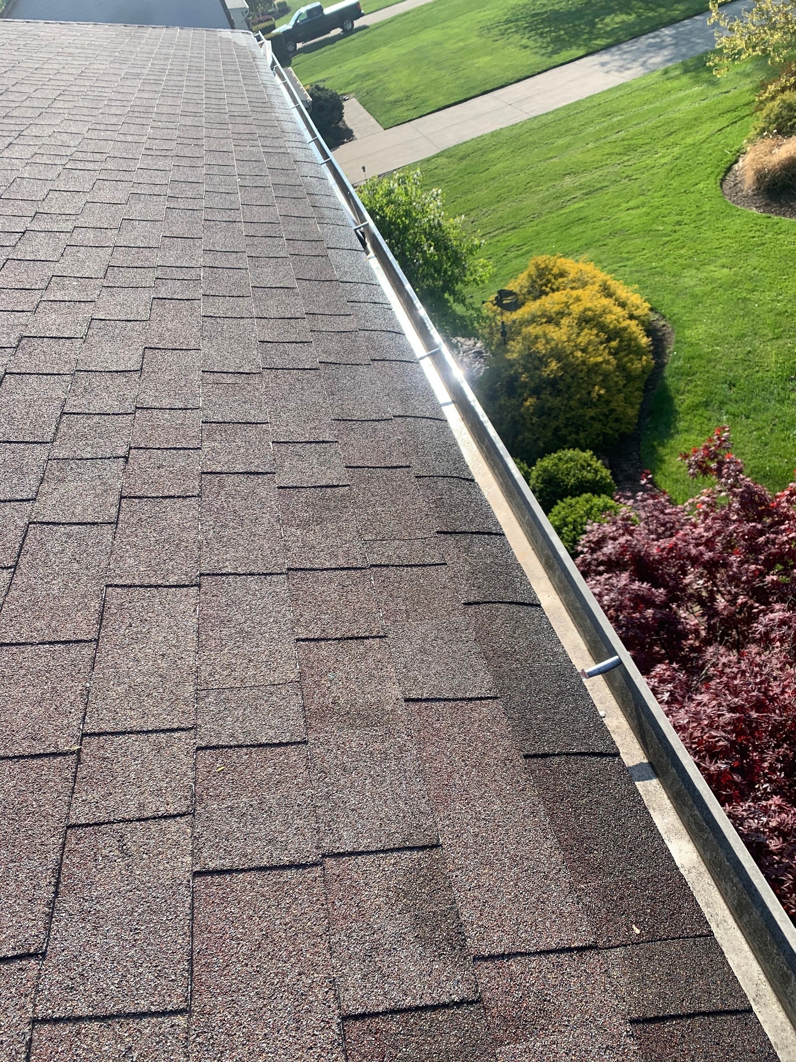 Gutter Cleaning North Haven