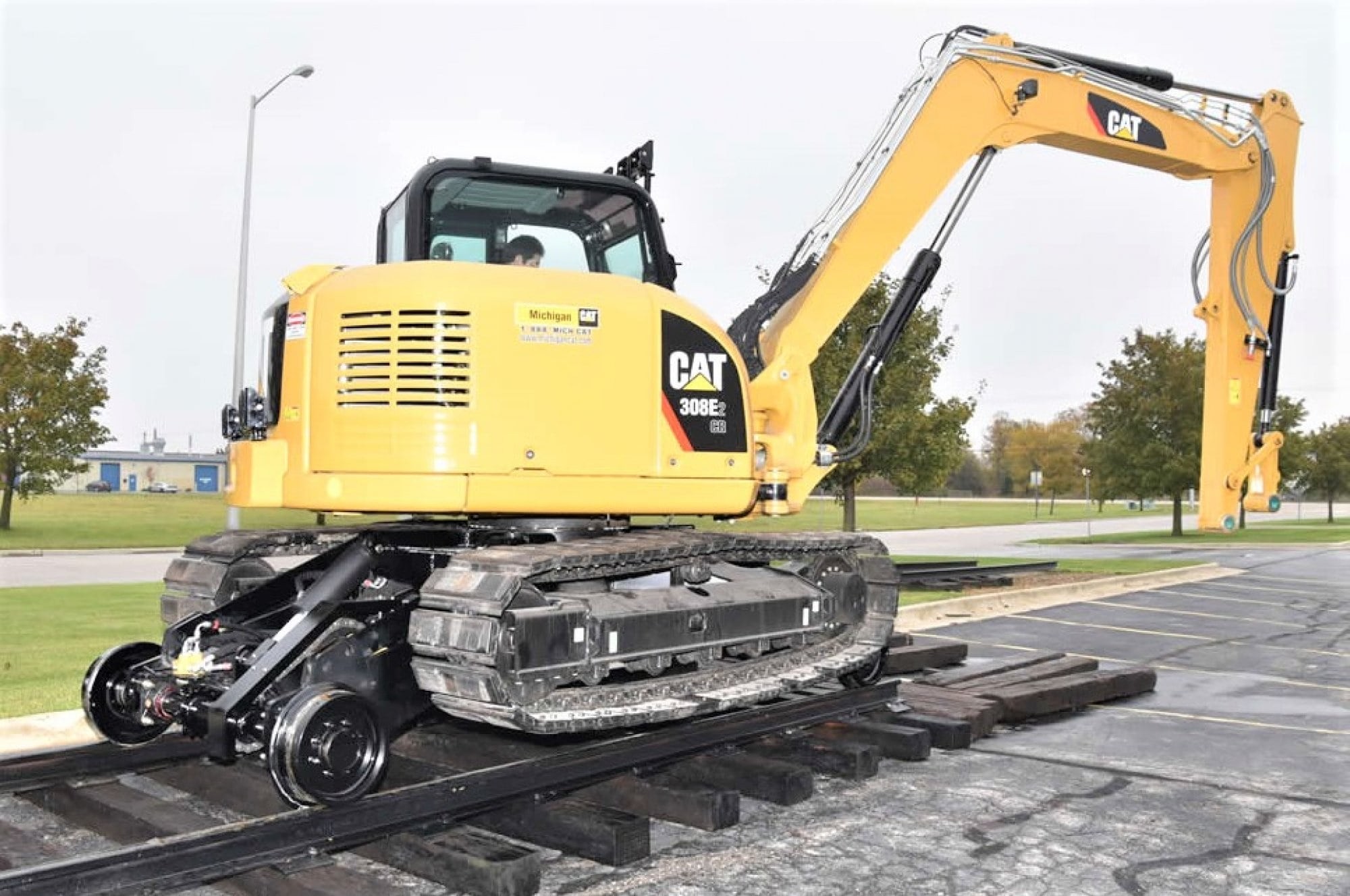HYDRAULIC DRIVE HI-RAIL system
