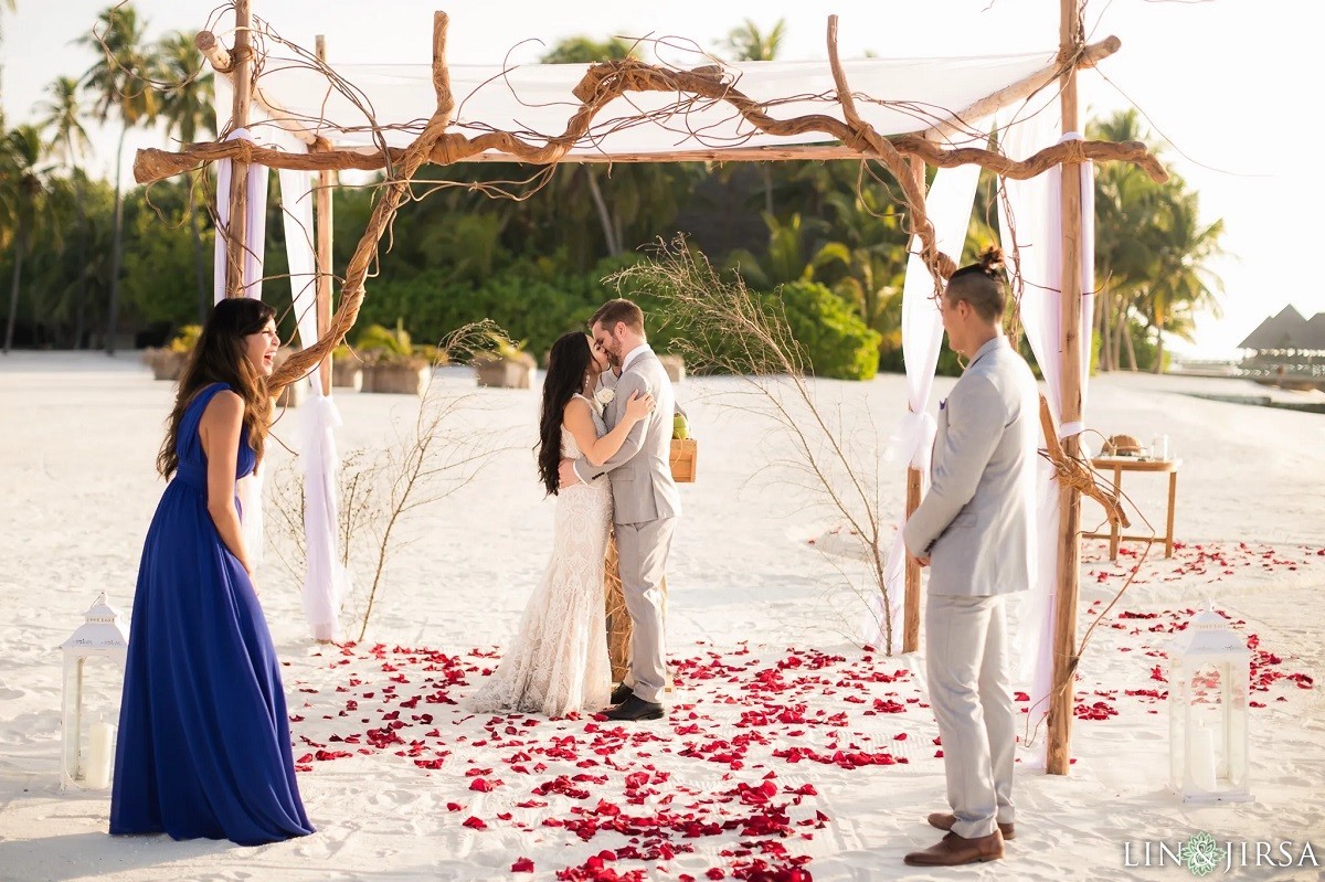 Plan the perfect pre-wedding photo shoot in Pune