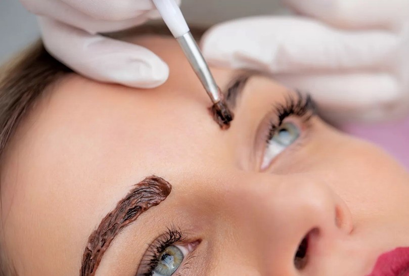 Brow-Tint