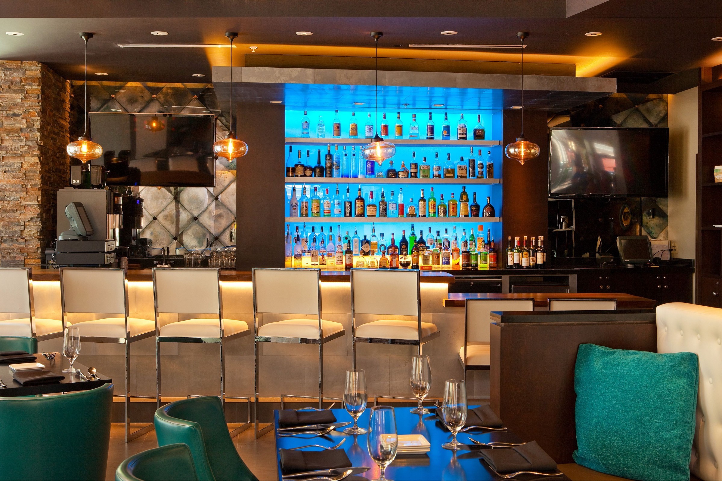 bar