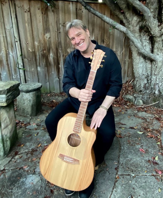 ''Canterbury League Club Presents: Glenn Bidmead in Concert''