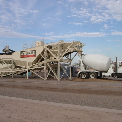 Mobile Concrete Batch Plant from DHE Inc.