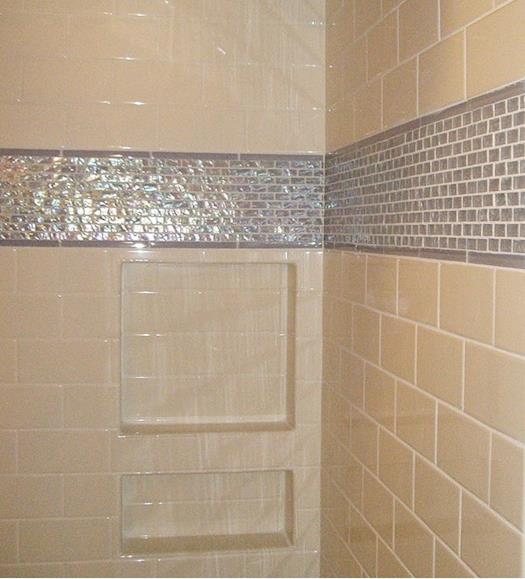 Tiled Shower and Niche