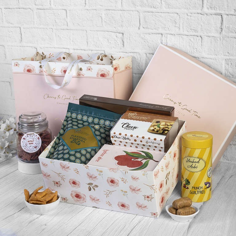 Buy Best Rakhi Gift Hamper For Brother & Sister