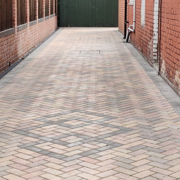 D&F DRIVEWAYS