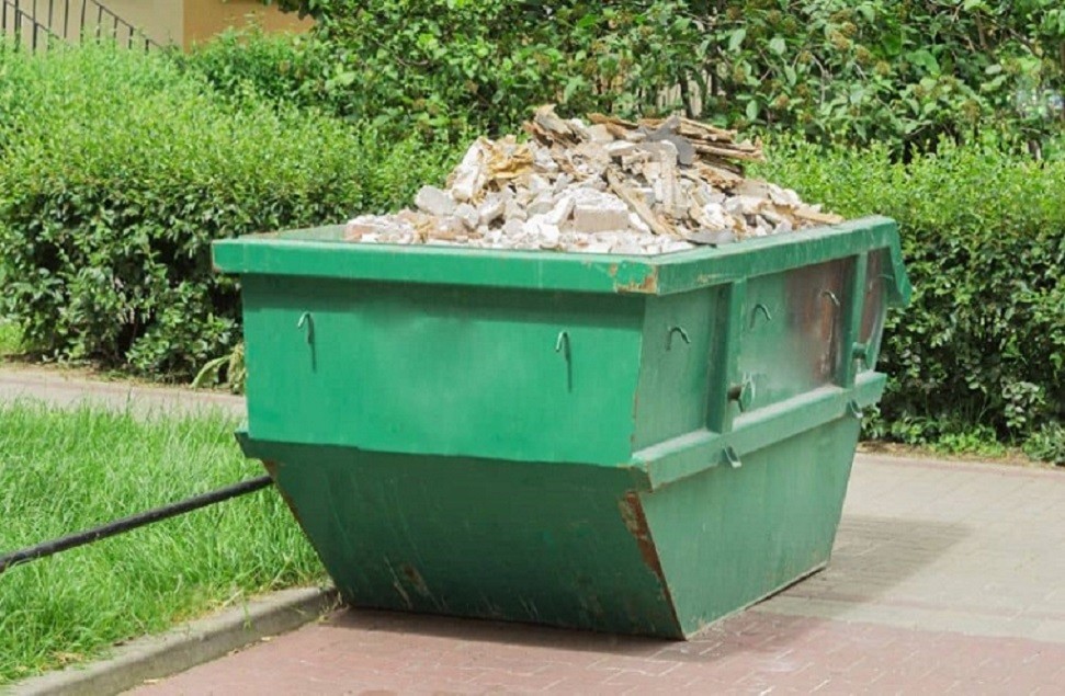 How Skip Bins Help to Keep Your Workplace Safe and Clean