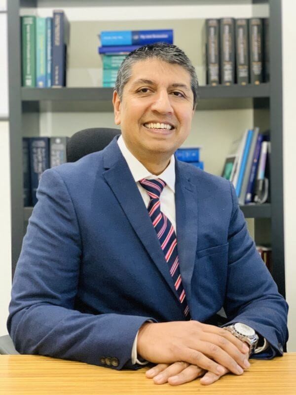 Orthopaedic Surgeon Victoria - Dr. Parminder J Singh