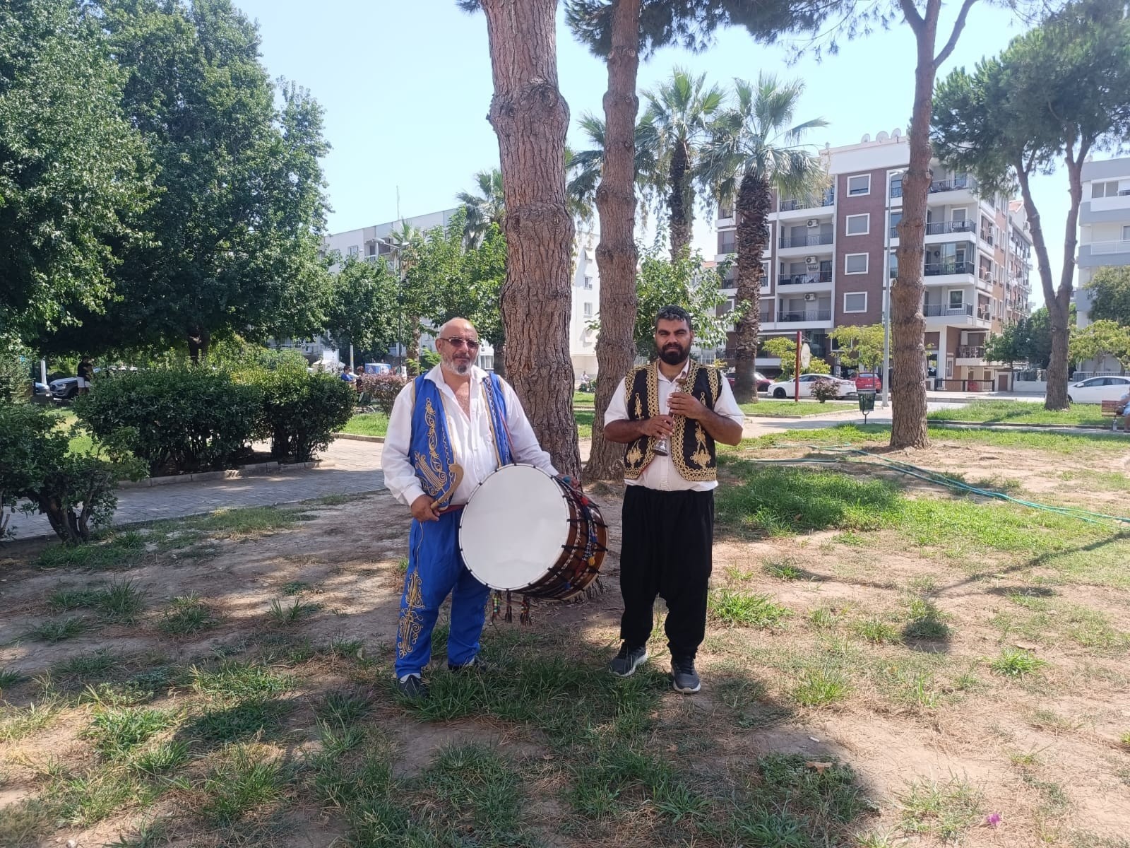 izmir davul zurnaci