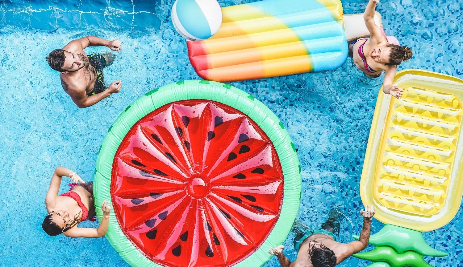 Year-Round Pool Comfort: Embrace EvoHeat Swimming Pool Heat Pumps