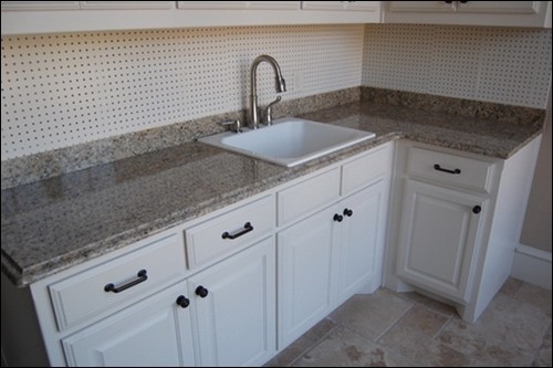 Moreno Granite 4