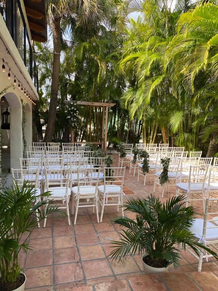 The Manor on St Lucie Crescent 