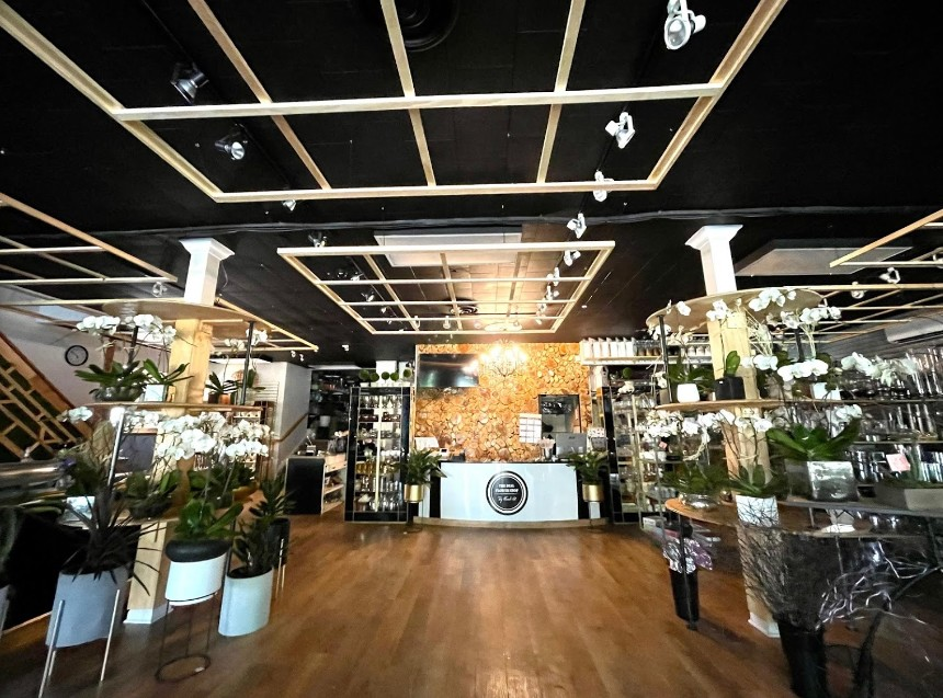 The Deal Flower Shop