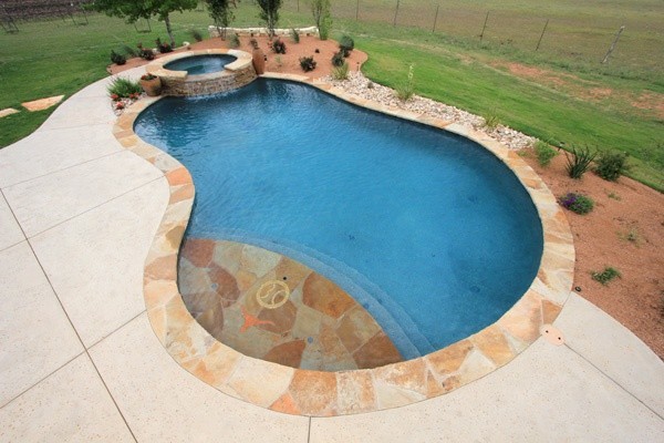 John Pack Custom Pools