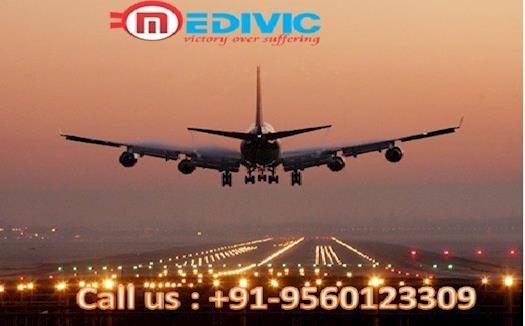 Medivic Aviation Air Ambulance Services in Along with Doctor Team