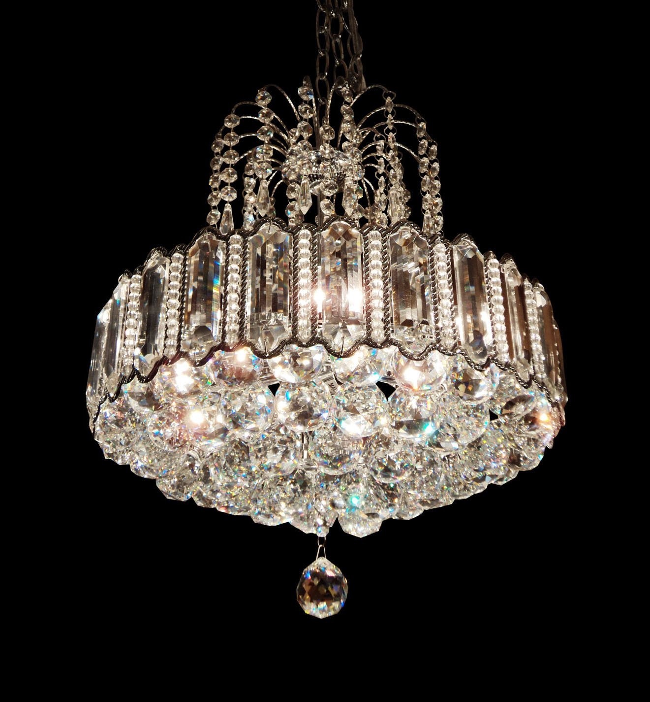 Modern Elegance: Flush Mount Fixtures for Every Room