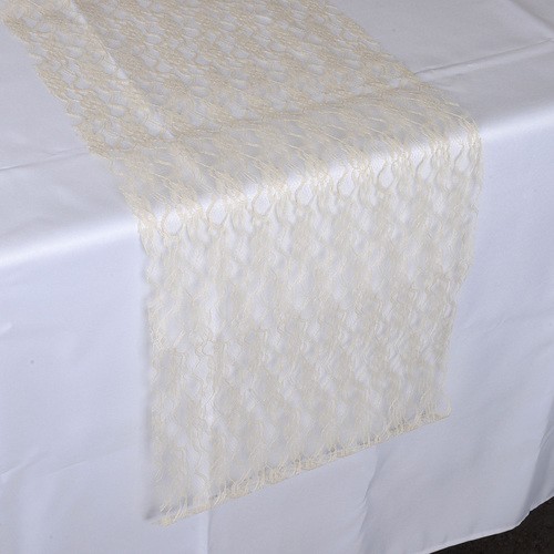 Shop Designer, Fancy Tablecloths at very Nominal Prices