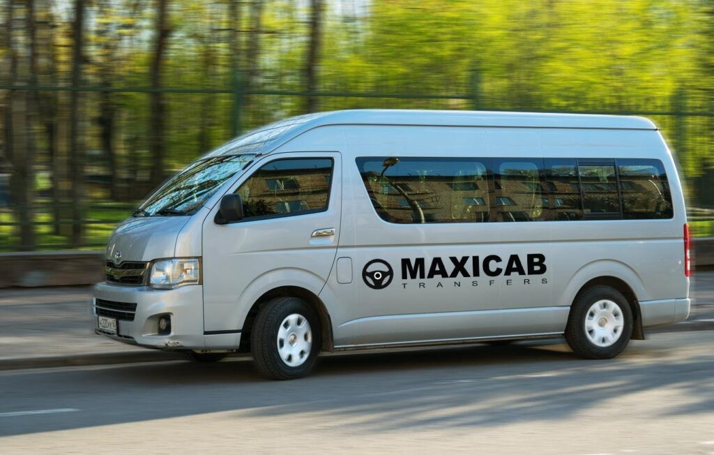 Minibus Service in Singapore - Maxicab Transfers