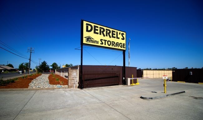 Derrel's Mini Storage