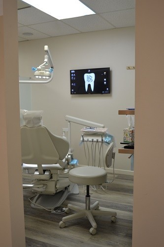Dr. Bajars & Bajars - Cosmetic Dentistry San Diego