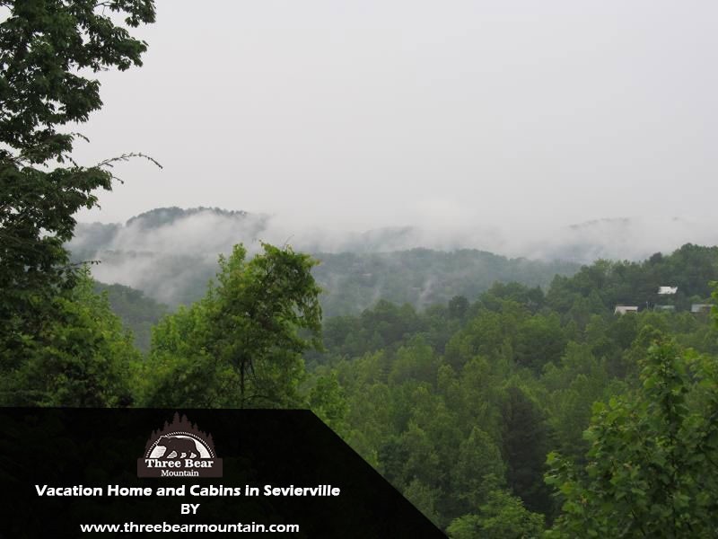 Sevierville property management company & Smoky Mountain Cabins in Sevierville - Three Bear Mountain