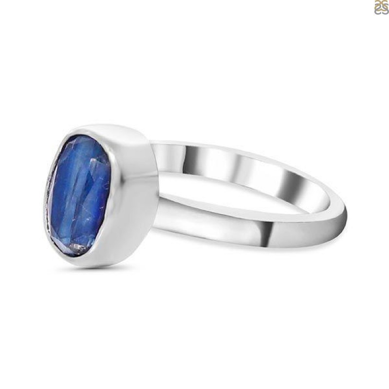 Myths Surrounding the Purchase of Kyanite Rings