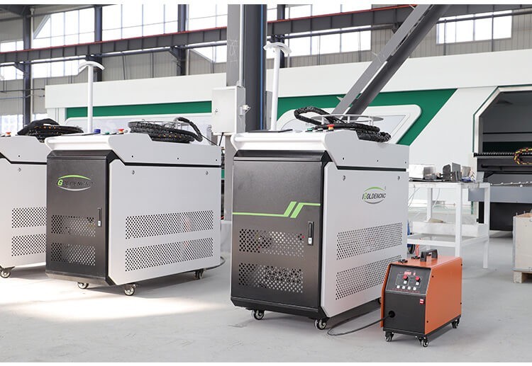 Handheld Laser Cleaning Machine.