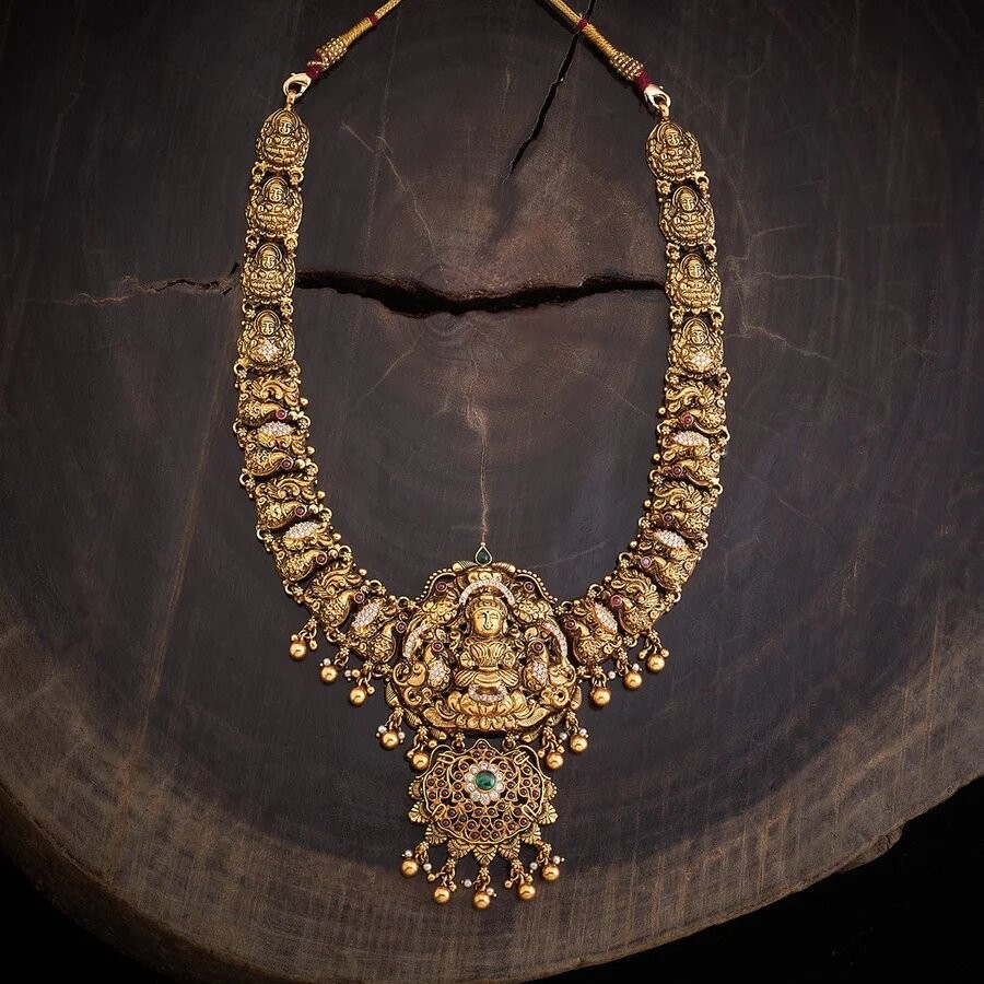 Timeless Elegance: Unveiling the Beauty of 92.5 Silver Antique Jewellery