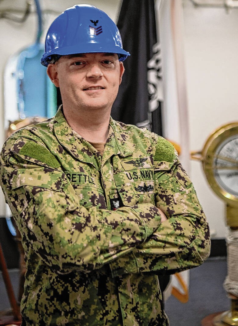 Columbus native serves on Navy floating airport in Japan 