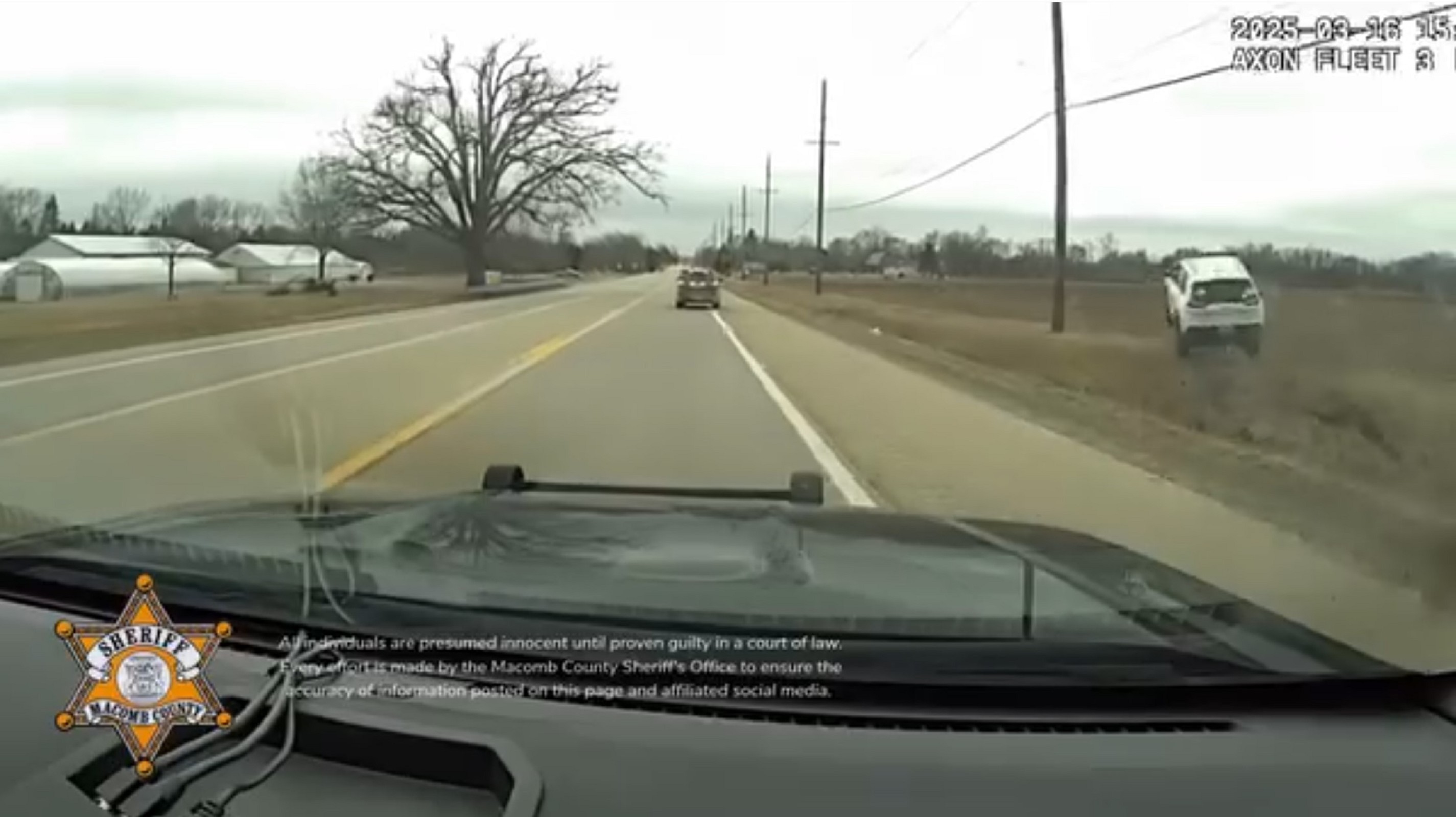 Dash cam video shows Macomb County police chase on M-53 
