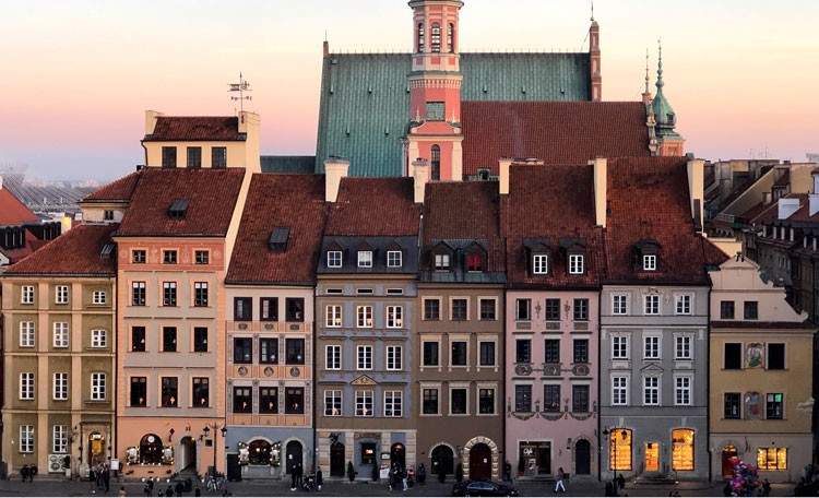 Poland MarketBeat | PL 