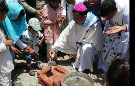 ASIA/PAKISTÁN - En Mariamabad, la ''Ciudad de María'', un nuevo hogar para la Virgen 