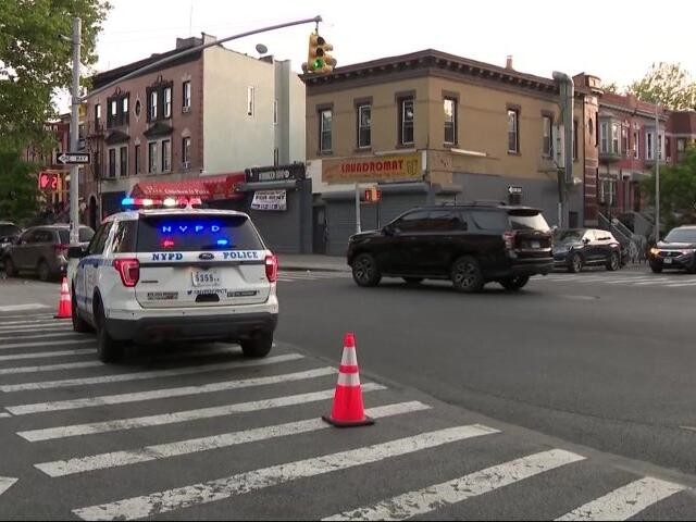 NYPD: 2 people shot in Crown Heights 