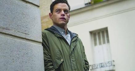 Movie review: ‘The Amateur’ fizzles instead of pops