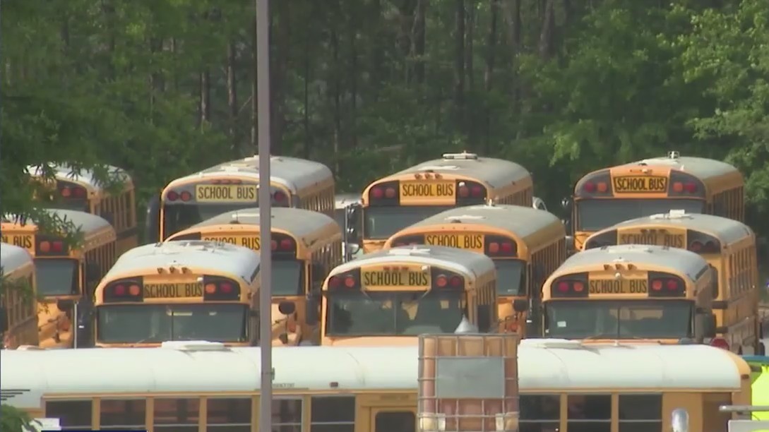 Fleet maintenance team seeks help from school board 